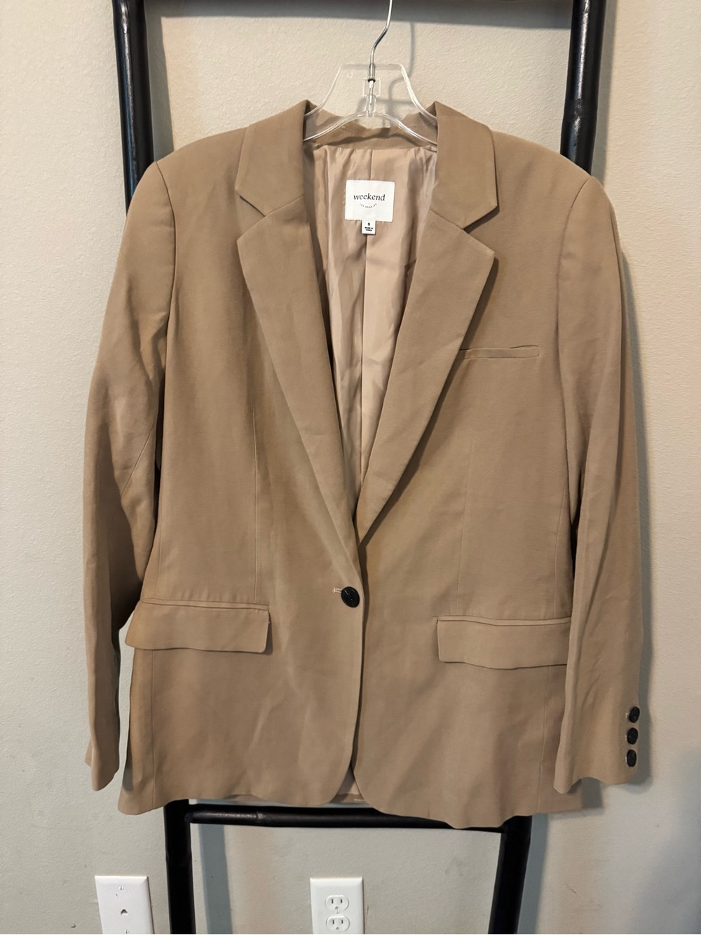 Weekend Los Angeles Tan Single-Button Tailored Blazer